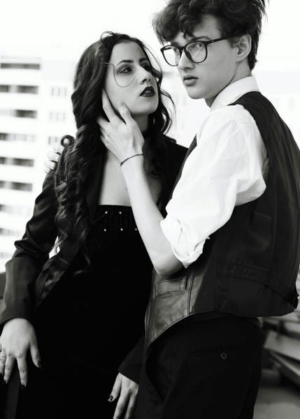 idei de posing - couple photography - fata care editeaza