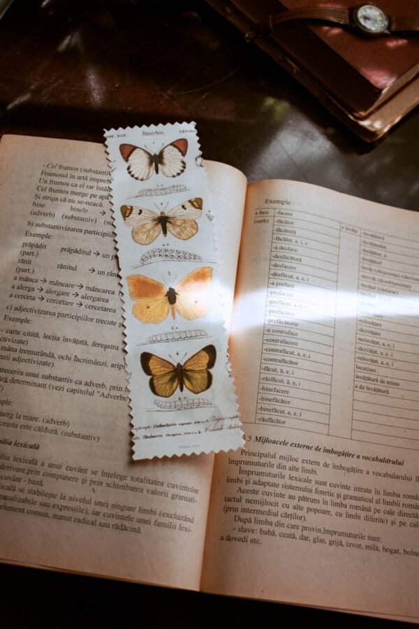 vintage bookmark set - print it yourself - fata care editează